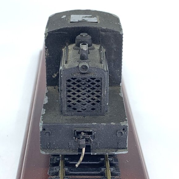 Penn Line Whitcomb D-1 HO 0-4-0 Diesel Switcher Brass Frame Zinc Body ATSF Vtg - Picture 9 of 15